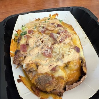 Farm Boy BBQ - Hot mess - Barbeque Near Me - Malvern, Pennsylvania