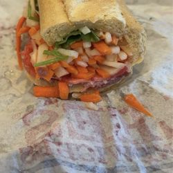 Lee's Sandwiches