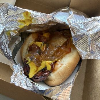 Earle's On Crenshaw - Spicy Beef Link - Hot Dogs Near Me - Los Angeles, California Earle's On Crenshaw - Spicy Beef Link - Hot Dogs Near Me - Los Angeles, California