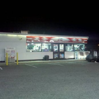 Exxon - the exterior of a restaurant at night - Gas Stations Near Me - Virginia Beach, Virginia Exxon - the exterior of a restaurant at night - Gas Stations Near Me - Virginia Beach, Virginia