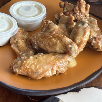 Napoli's Pizza Kitchen - Garlic Parmesan wings - Pizza Near Me - Van Nuys, California