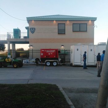 Bonnabel Boat Launch Park - Dog Parks Near Me - Metairie, Louisiana Bonnabel Boat Launch Park - Dog Parks Near Me - Metairie, Louisiana