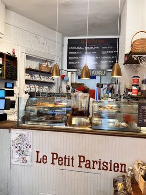 Le Petit Parisien by null