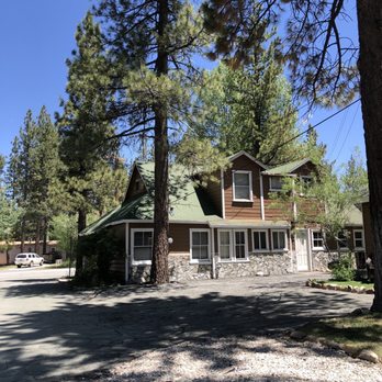 Grey Squirrel Resort & Vacation Rental Homes - View of the Mink - Big Bear Lake, CA