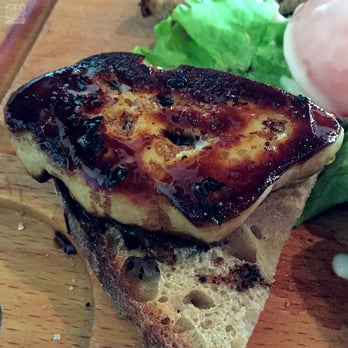 Chez Papa - Pan fried foie gras with balsamic vinegar - French Near Me - Paris, 75