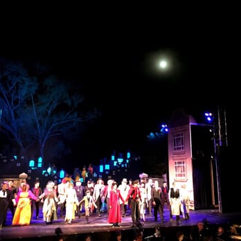 Mt Helix Park - Mar Poppins, under the full moon - Parks Near Me - La Mesa, California