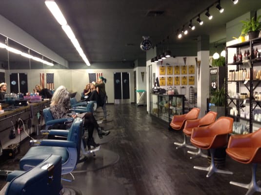 Rudy's Barbershop by null