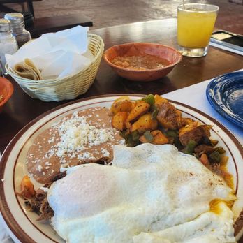La Media Luna Restaurante - Machaca - Mexican Near Me - Rosarito, BCN