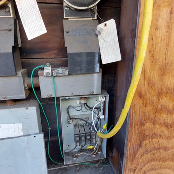 Concord Property Management - Contractors siphoning my electricity! Yay! - Real Estate Services Near Me - Beverly Hills, California Concord Property Management - Contractors siphoning my electricity! Yay! - Real Estate Services Near Me - Beverly Hills, California