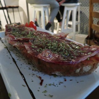 Tinto y Tapas - Jamon iberico toast - Tapas Bars Near Me - Madrid, M Tinto y Tapas - Jamon iberico toast - Tapas Bars Near Me - Madrid, M