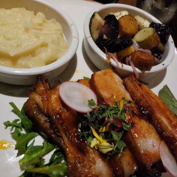 District - Pork belly with whipped mash and veggies - Cocktail Bars Near Me - Los Angeles, California District - Pork belly with whipped mash and veggies - Cocktail Bars Near Me - Los Angeles, California