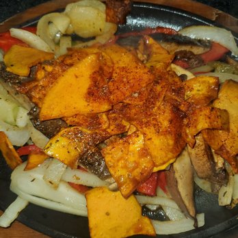 Tio Taco + Tequila Bar - Vegetable fajitas - Mexican Near Me - Edison, New Jersey