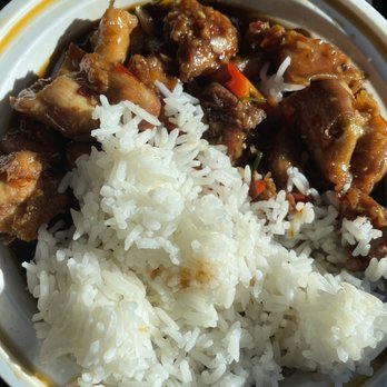 Thai Pepper Restaurant - Lemongrass Chicken with rice - Thai Near Me - Fayetteville, North Carolina Thai Pepper Restaurant - Lemongrass Chicken with rice - Thai Near Me - Fayetteville, North Carolina