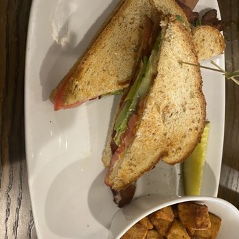 Another Broken Egg Cafe - BACON LOVER'S BLT&A with Country Potatoes - Cafes Near Me - Lake Mary, Florida