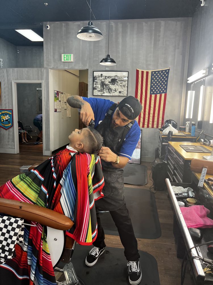 DRIFTWOOD BARBER COMPANY 25 Photos 17483 Beach Blvd, Huntington Beach, California Barbers