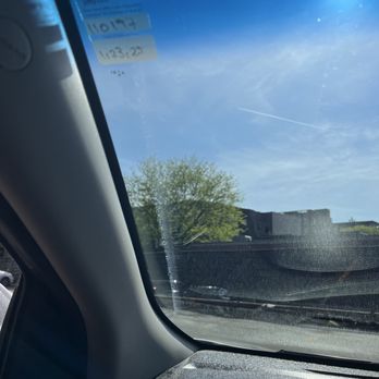 Car Care Specialist - Windshield - Car Wash Near Me - Chicago, Illinois Car Care Specialist - Windshield - Car Wash Near Me - Chicago, Illinois