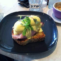 Winters Cafe - Poached eggs, sourdough toast, grilled ham & hollandaise.