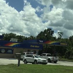 Aj Petroleum - Well they do have a restroom... hopefully the clerk will not chase you out of town with his salty charms .
