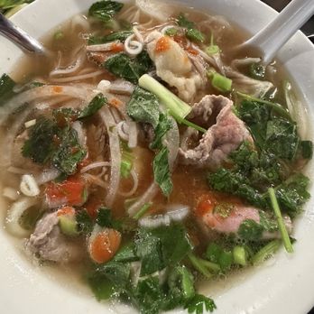 Pho Luu - P5 rare steak and fatty brisket - Vietnamese Near Me - Escondido, California Pho Luu - P5 rare steak and fatty brisket - Vietnamese Near Me - Escondido, California