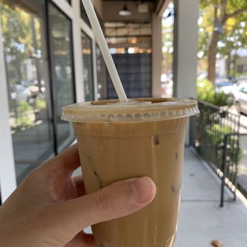 Artís Coffee - Honey Lavender Latte - Coffee & Tea Near Me - Berkeley, California