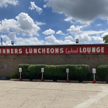 Loui's Pizza - Happy - Pizza Near Me - Hazel Park, Michigan