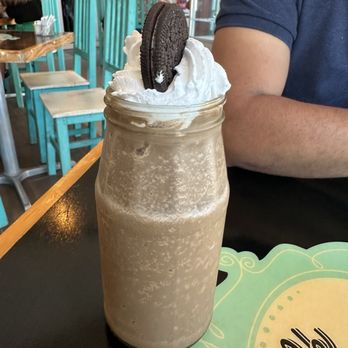 Café Con Gracia - Cookies and cream coffee - Cafeteria Near Me - Cancún, ROO