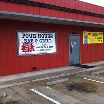 Pour House - Bars Near Me - Bakersfield, California Pour House - Bars Near Me - Bakersfield, California