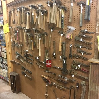 Keen Eye Antiques - Hammer time? - Antiques Near Me - Ozark, Missouri Keen Eye Antiques - Hammer time? - Antiques Near Me - Ozark, Missouri