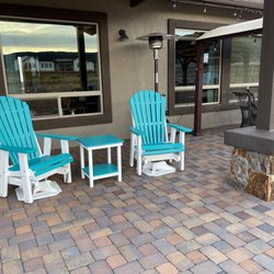 Amish Home Decor - Here are the chairs