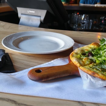 Great Maple - Pesto Flatbread & Cosmopolitan - New American Near Me - Newport Beach, California Great Maple - Pesto Flatbread & Cosmopolitan - New American Near Me - Newport Beach, California