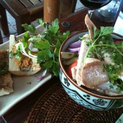 La Volpe - Bone marrow and mixed salad with tuna