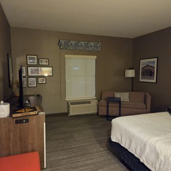 Hampton Inn & Suites Logan - Hotels Near Me - Logan, Utah