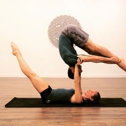 Inspire A+ - Acroyoga
