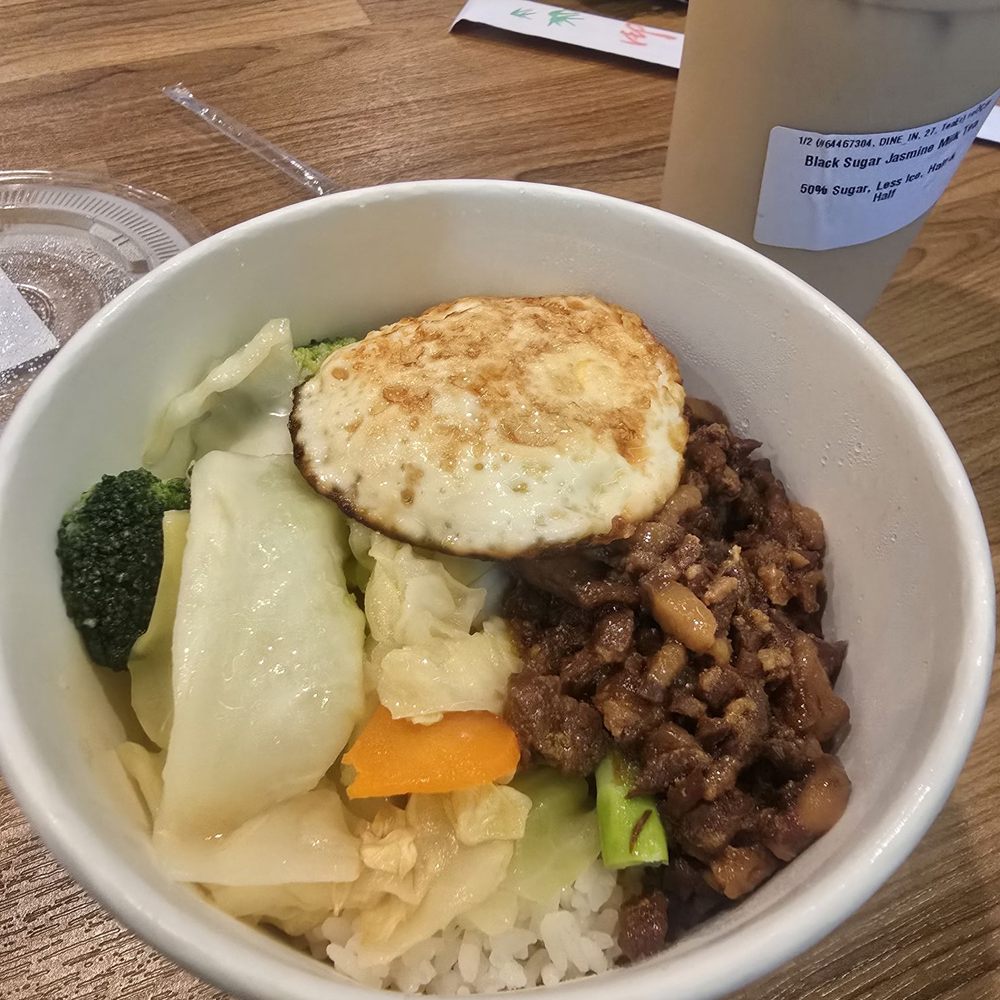 Really big portion for such a cheap item, practically a meal for $5 Really big portion for such a cheap item, practically a meal for $5
