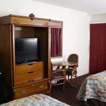 Executive Inn & Suites - Hotels Near Me - Goliad, Texas Executive Inn & Suites - Hotels Near Me - Goliad, Texas