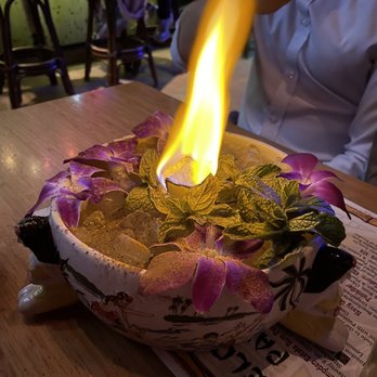 Lei Low - shared drink - mystery - Cocktail Bars Near Me - Houston, Texas