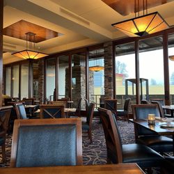 Seven Sisters - Dining area