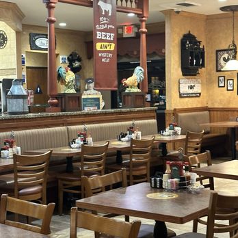Farmer Boys - Inside - Burgers Near Me - Beaumont, California