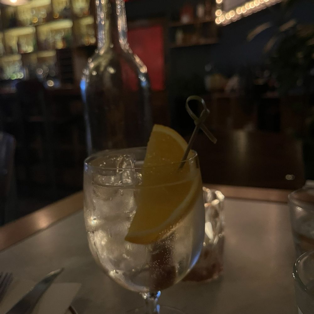 Gin & tonic !
