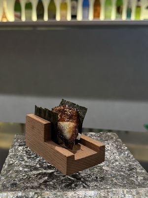 ROLL UP BY OUI JAPANESE HAND ROLLS by null