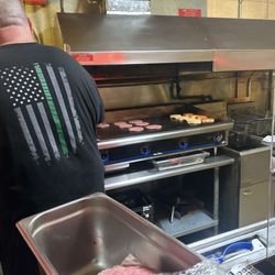 The Flamingo Lounge - Fresh patty's ! Truly not frozen !