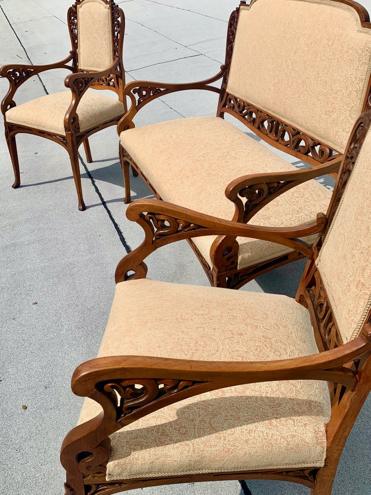 Byrna West Upholstery - upholstery in New York, NY