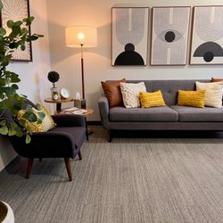 The Stratford Clinic - Our offices provide a quiet, professional setting for individual therapy and psychiatry appointments in the Denver area.