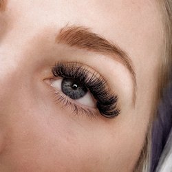 La Vie Lashbar - Textured Volume Lashes