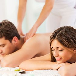 5 Spa - 30 mins body massage $50 、60 mins body massage $70、90mins body massage $110