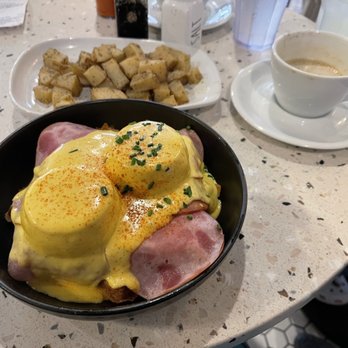 People’s Waffle - Benny - Breakfast & Brunch Near Me - Spokane, Washington