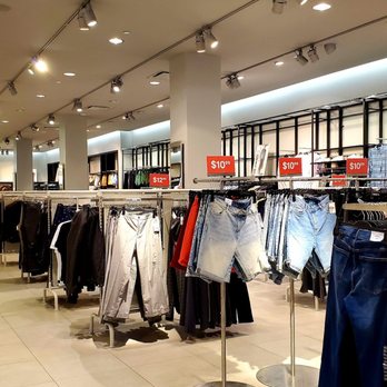 H&M - Women's Clothing Near Me - Missoula, Montana H&M - Women's Clothing Near Me - Missoula, Montana