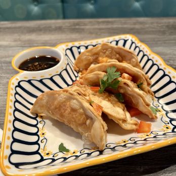 Deejai  Noodle Bar - Wonton Dumplings - Thai Near Me - Charlotte, North Carolina