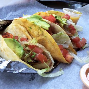 Bodegas Taco Shop - Mexican Near Me - Houston, Texas