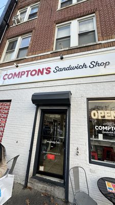 COMPTON'S by null
